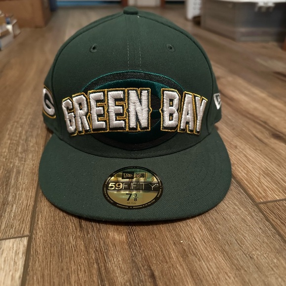 Green Bay Packers New Era Fitted Cap - Picture 1 of 4